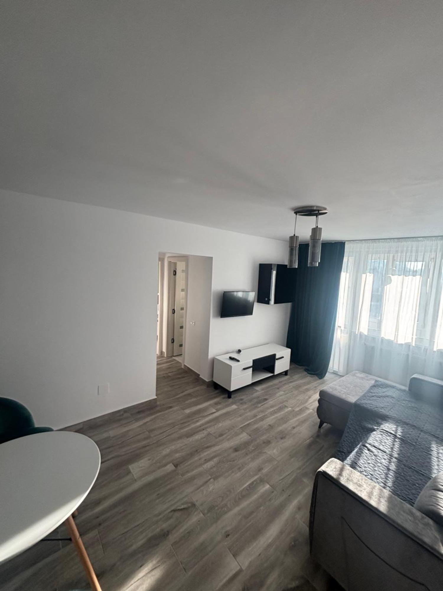City Center Tt Piatra Neamţ Exterior foto